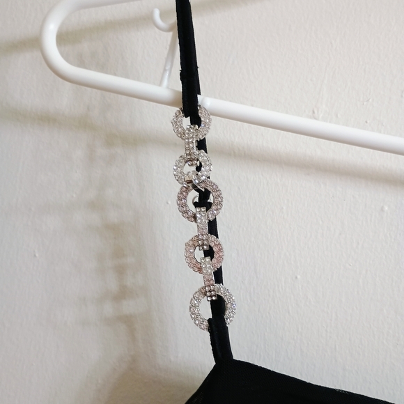 Justify Black Backless Dress with Chain Straps - Picture 4 of 8